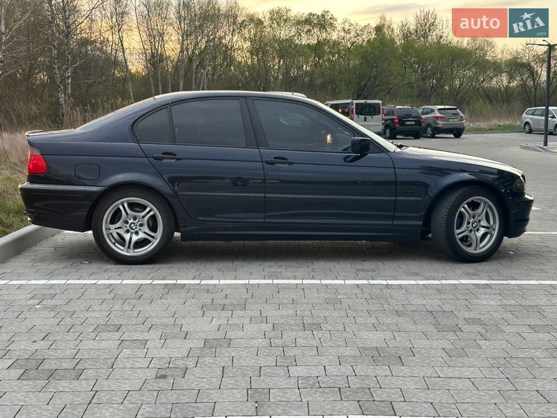 Седан BMW 3 Series 2001 в Львове