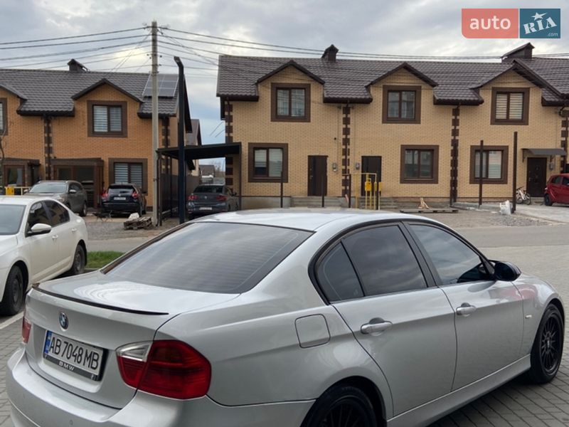 Седан BMW 3 Series 2007 в Виннице