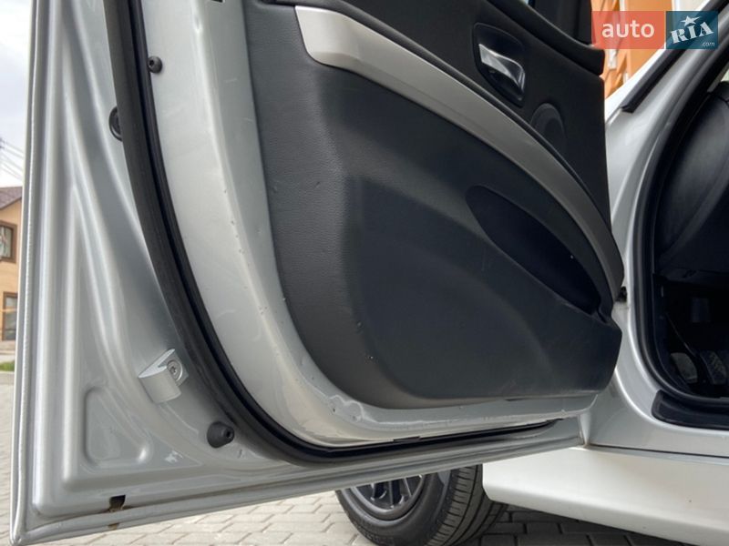 Седан BMW 3 Series 2007 в Виннице