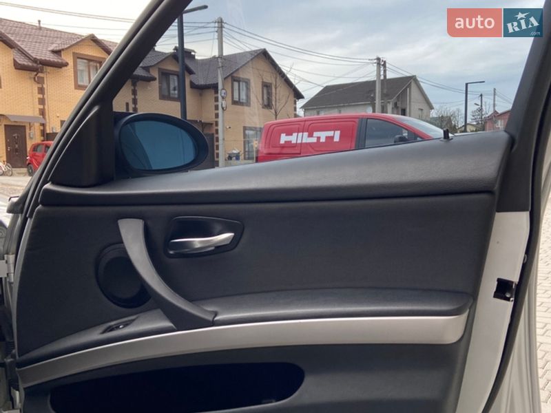 Седан BMW 3 Series 2007 в Виннице