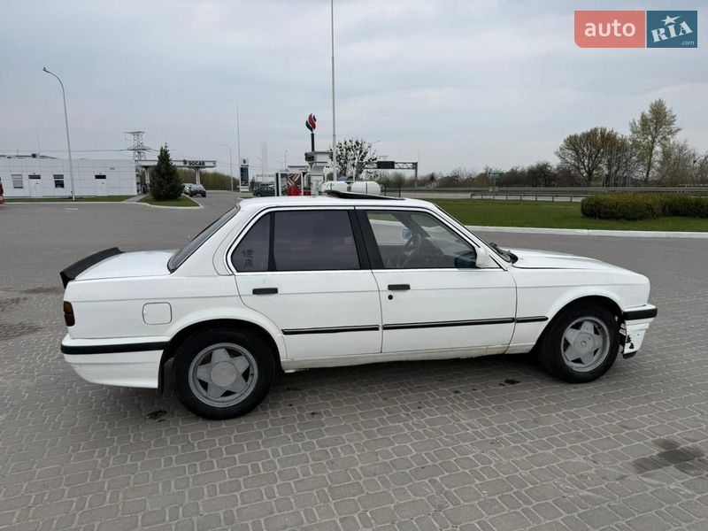 Седан BMW 3 Series 1986 в Рівному
