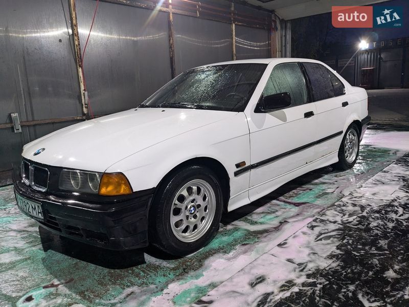 BMW 3 Series 1994