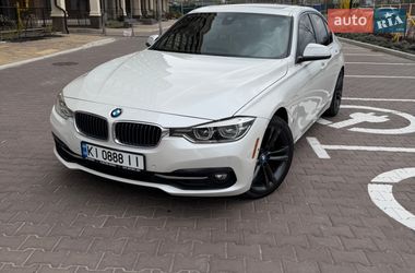 Седан BMW 3 Series 2016 в Киеве