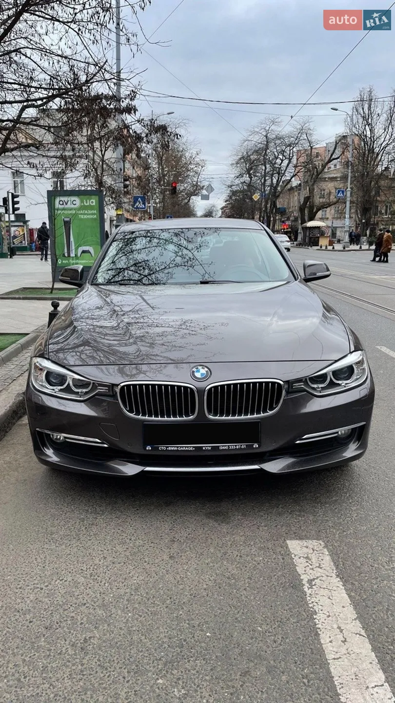 2012 BMW 3er - мініатюра 2