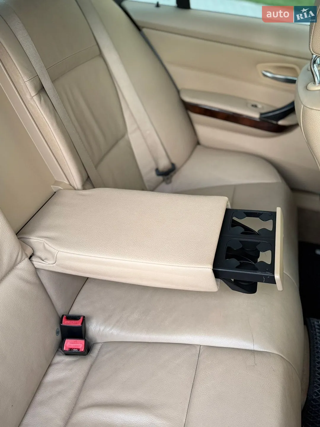 2010 BMW 3er - мініатюра 27