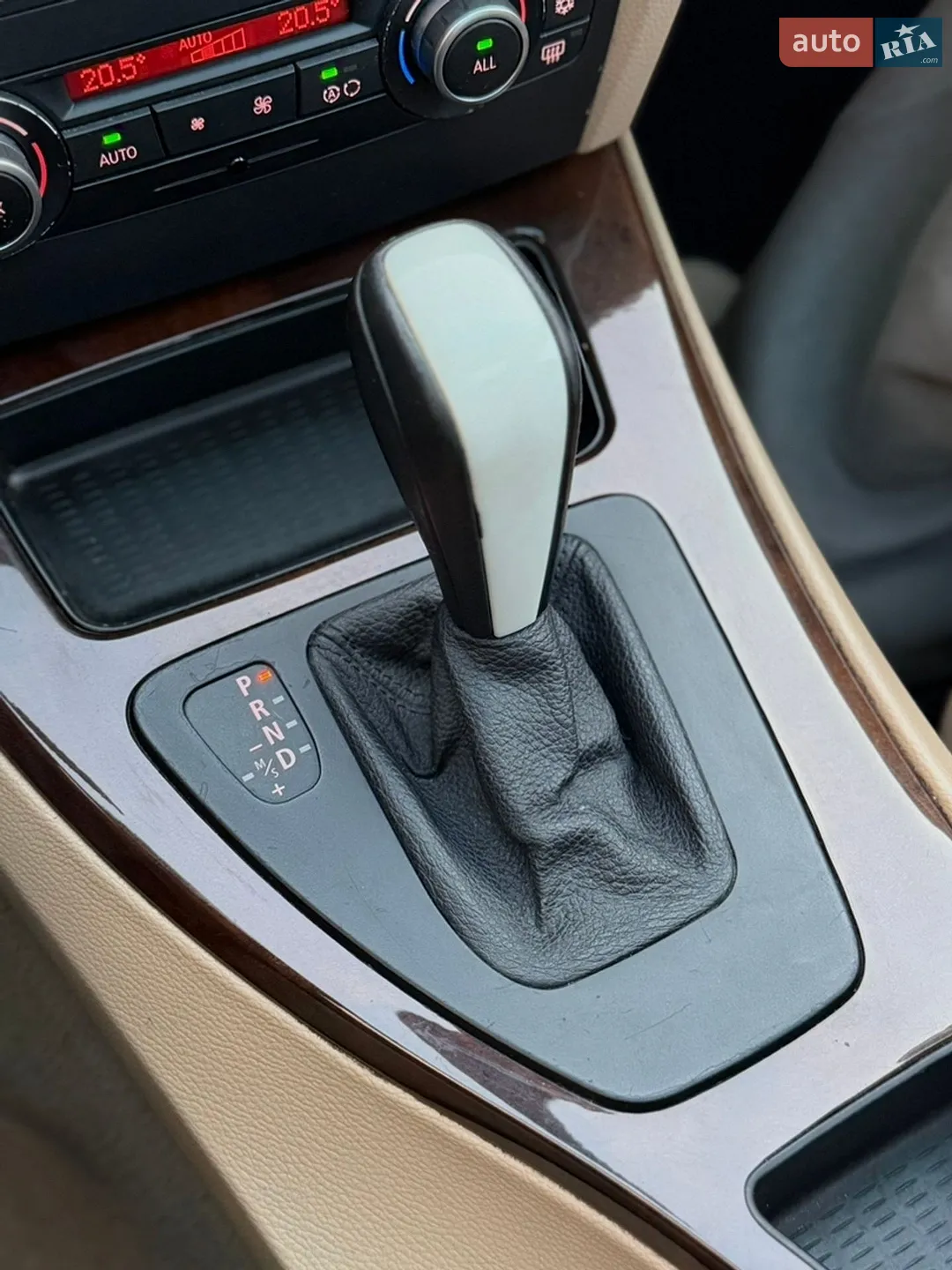2010 BMW 3er - мініатюра 37