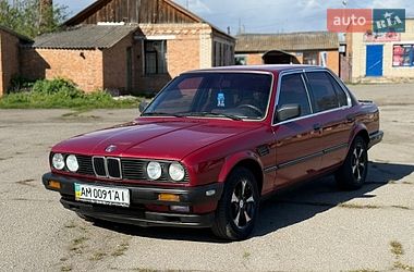 Седан BMW 3 Series 1986 в Казатине
