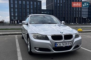 Седан BMW 3 Series 2010 в Києві