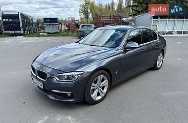 Седан BMW 3 Series 2017 в Глевахе