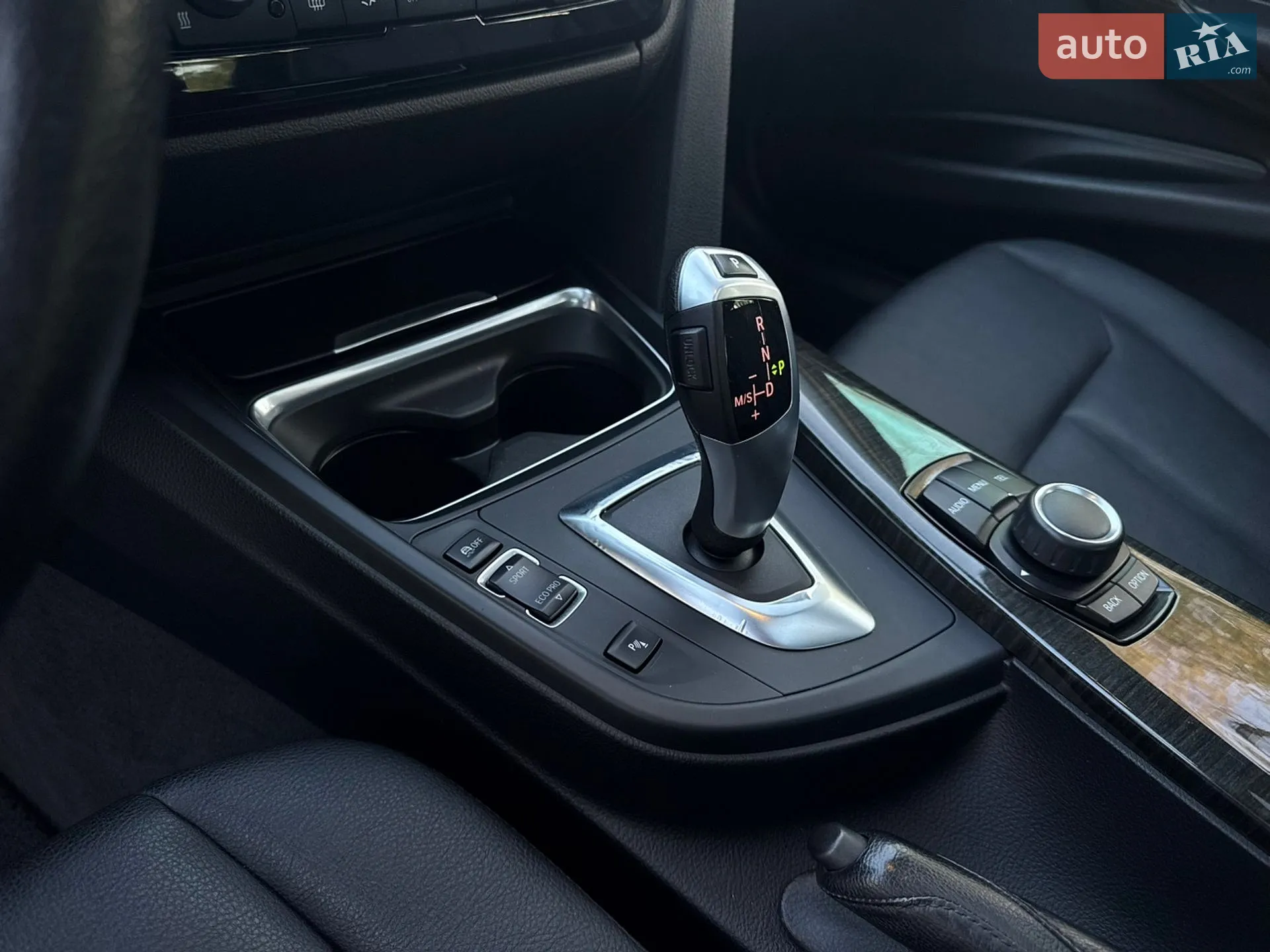 2015 BMW 3er - мініатюра 31