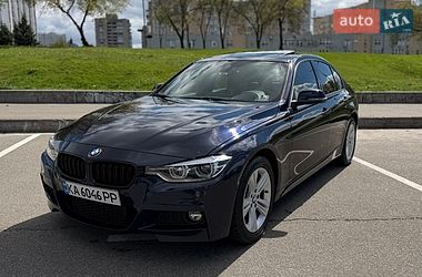 Седан BMW 3 Series 2016 в Киеве