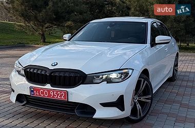 Седан BMW 3 Series 2020 в Павлограде