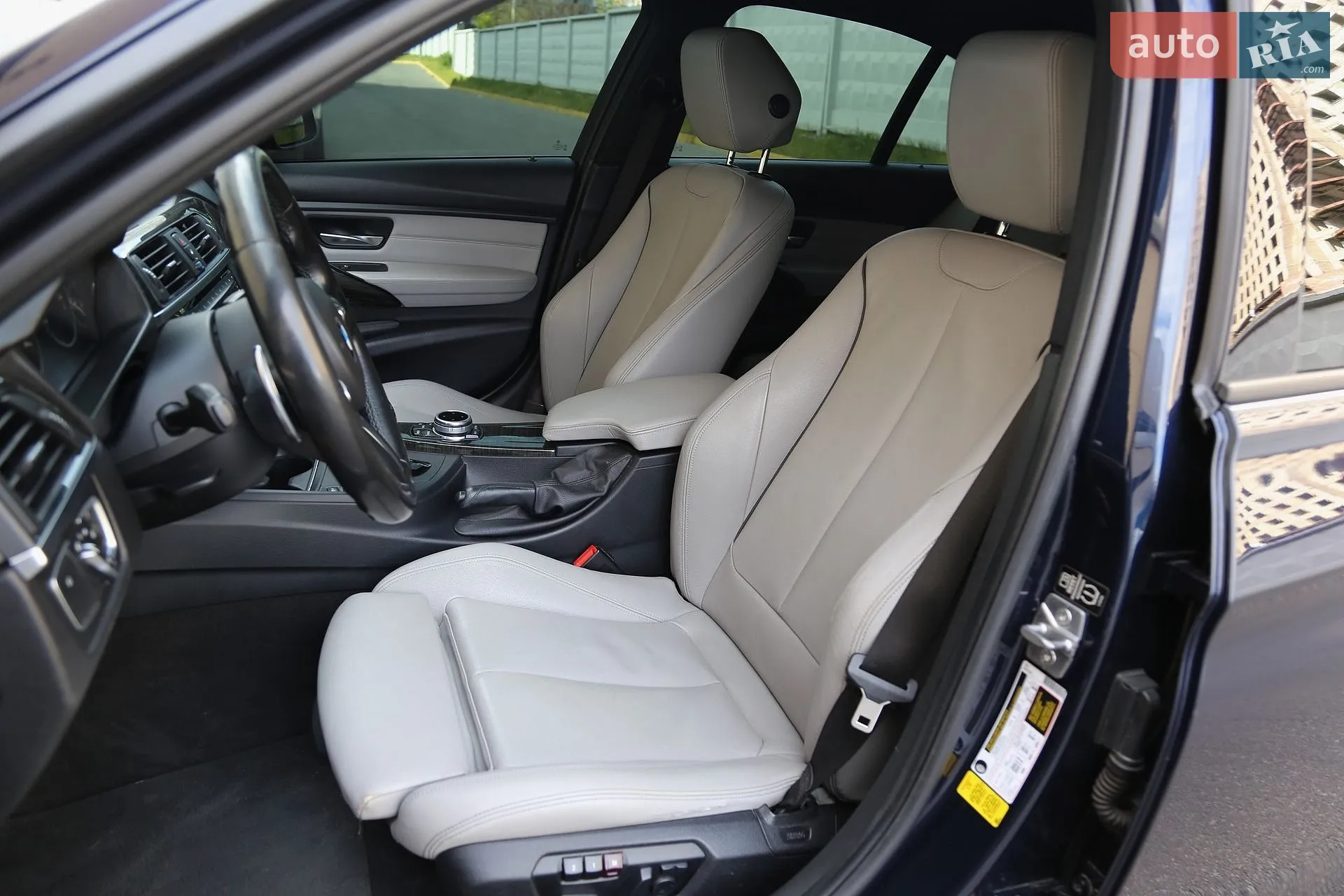 2013 BMW 3er - мініатюра 9