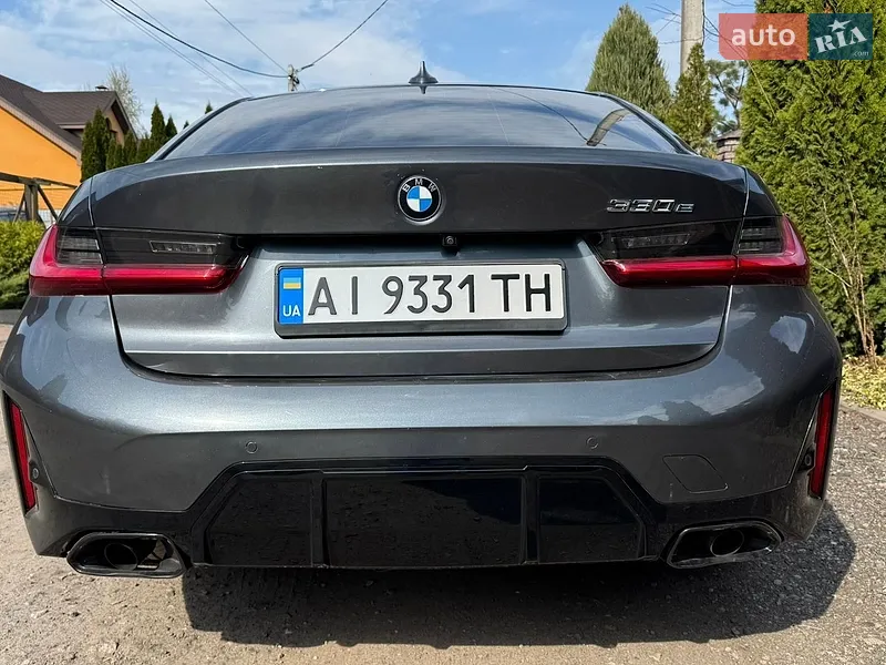 BMW 3 Series 2021 VIN 3MW5P7J01M8B80736 фото оголошення 4 з 76