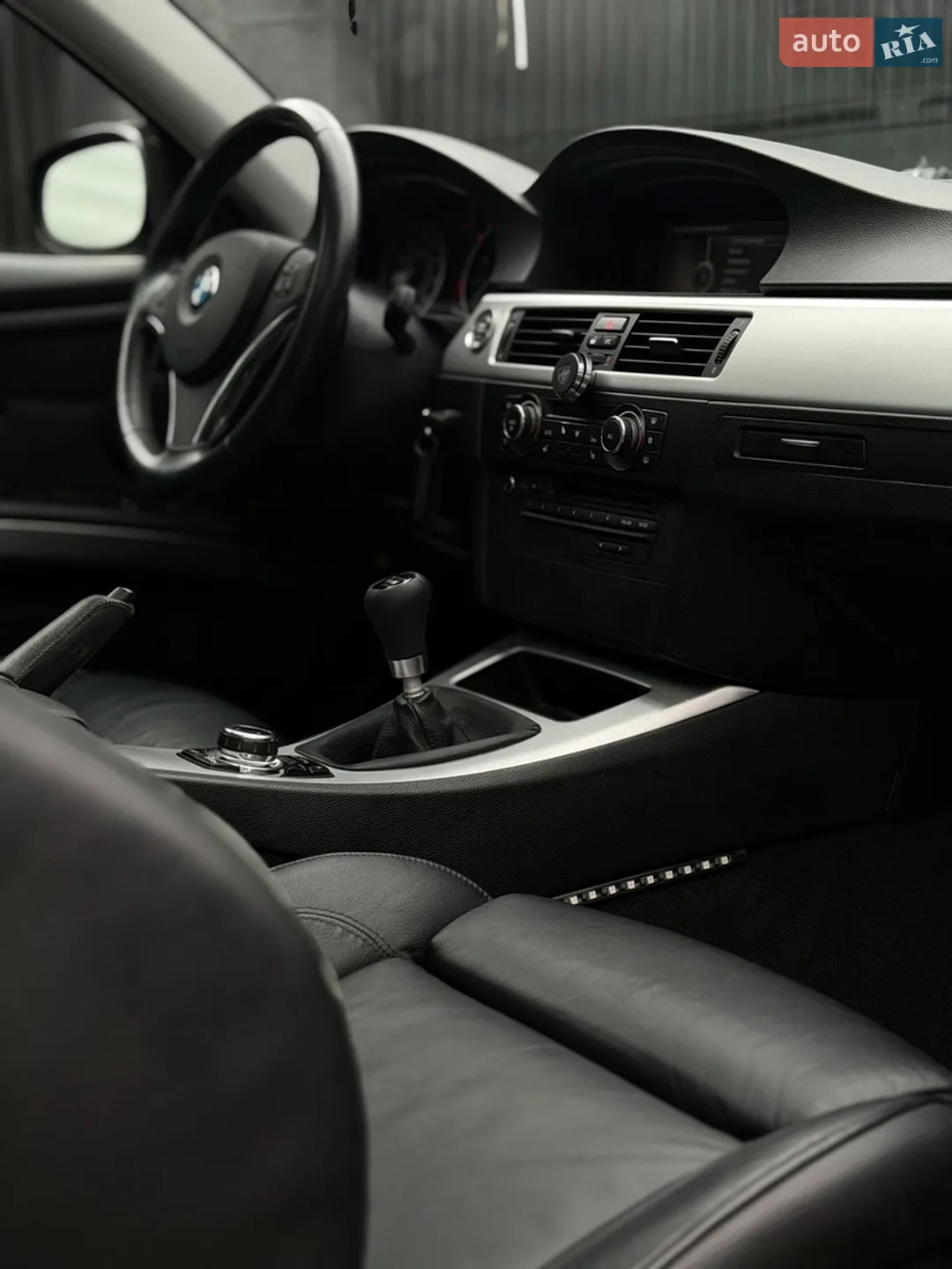 2010 BMW 3er - мініатюра 6