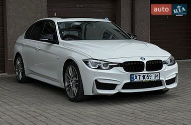 Седан BMW 3 Series 2015 в Ивано-Франковске