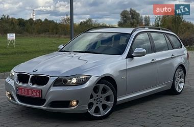 Универсал BMW 3 Series 2010 в Ровно