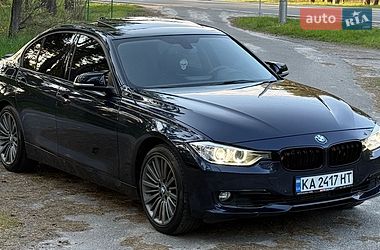 Седан BMW 3 Series 2014 в Киеве