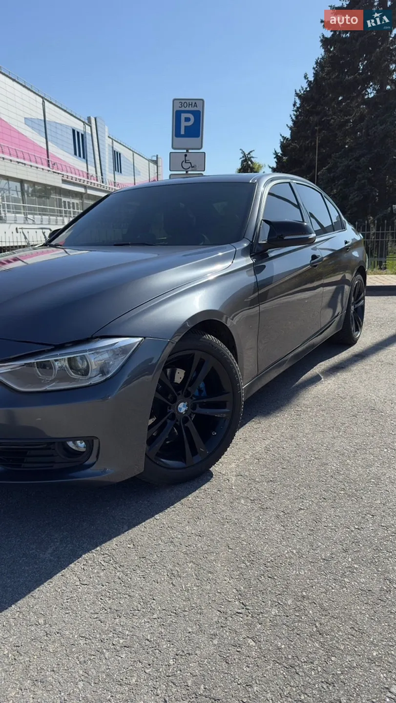 2014 BMW 3er - мініатюра 2