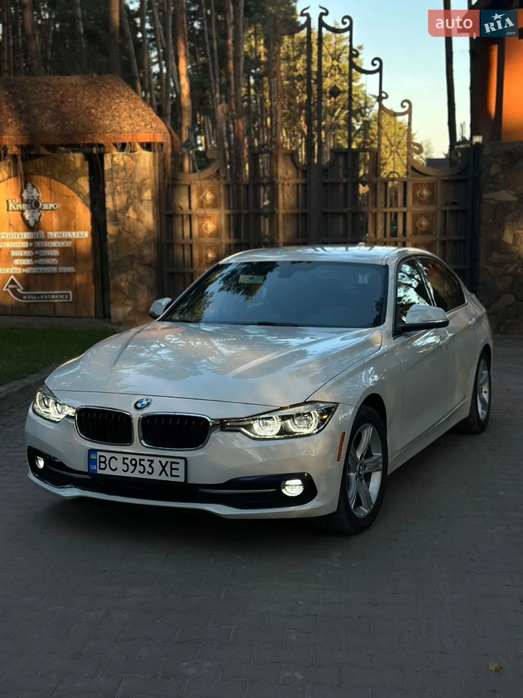 2017 BMW 3er - мініатюра 4