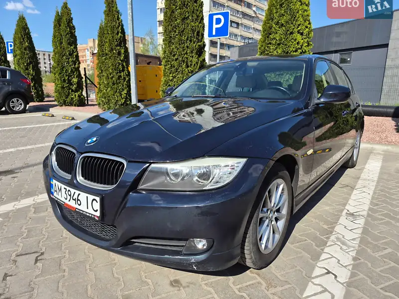 BMW 3 Series 2009