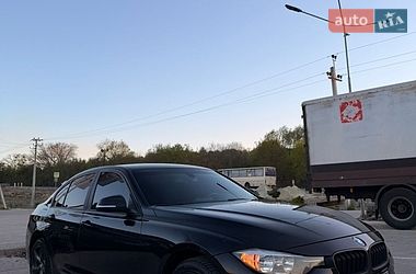 Седан BMW 3 Series 2016 в Львове