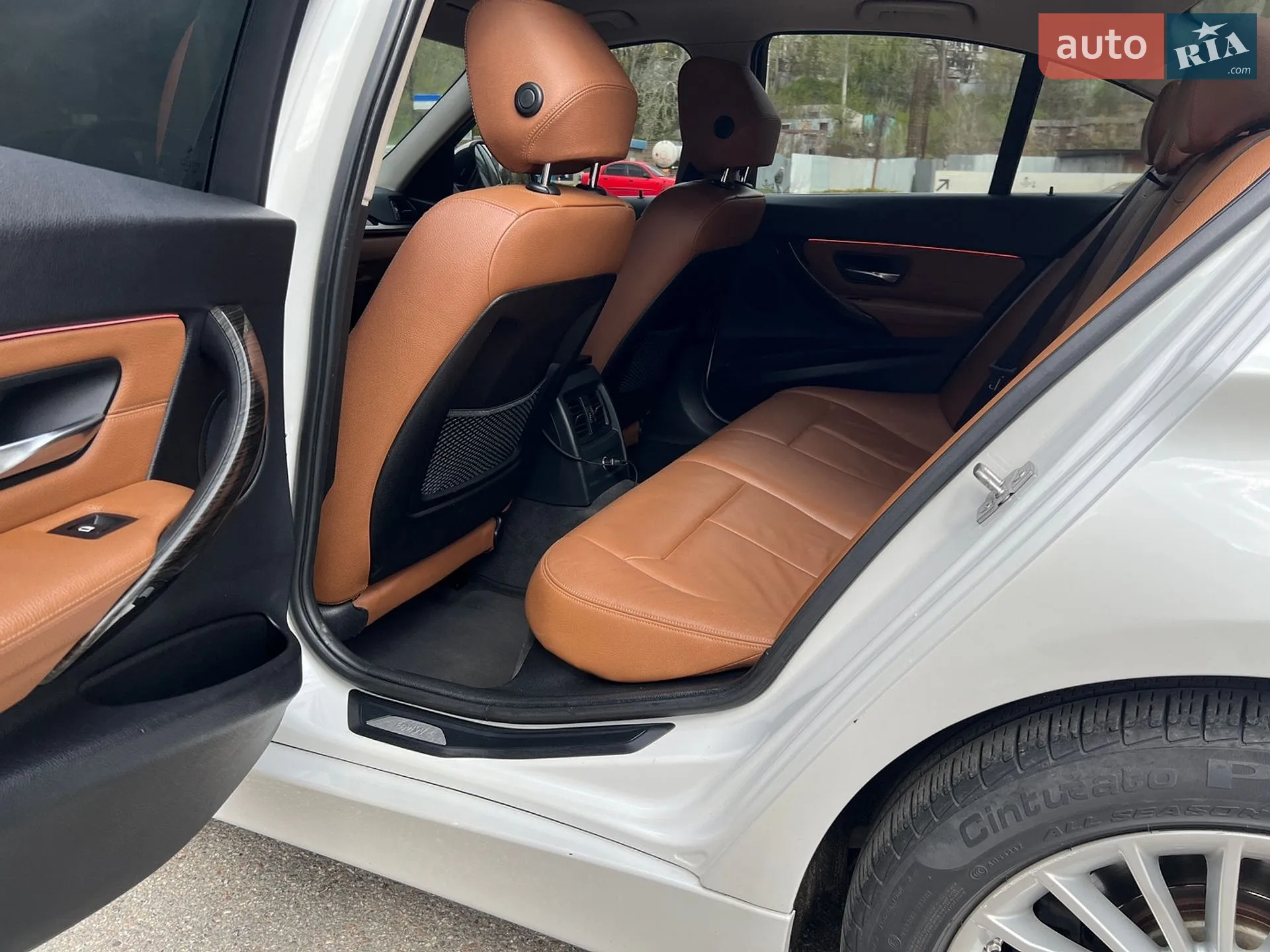 2012 BMW 3er - мініатюра 20