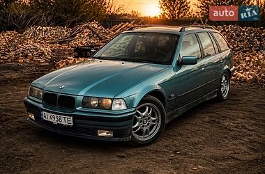 Универсал BMW 3 Series 1996 в Малине