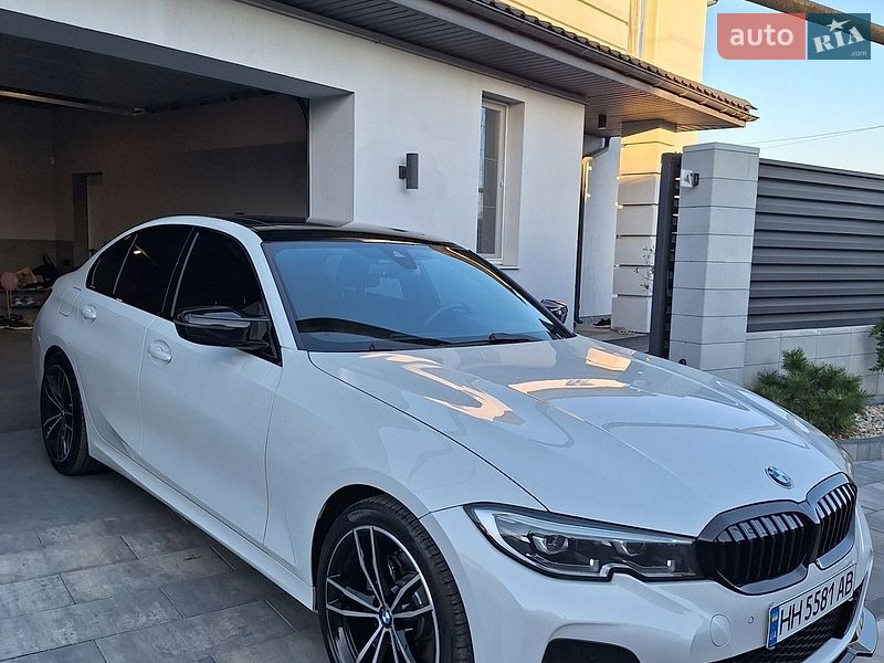 Седан BMW 3 Series 2019 в Одессе