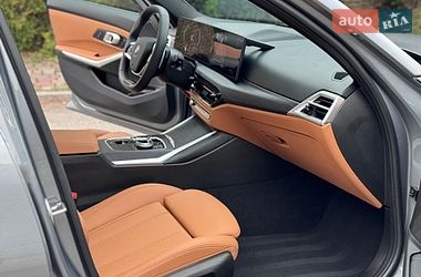 Седан BMW 3 Series 2025 в Киеве