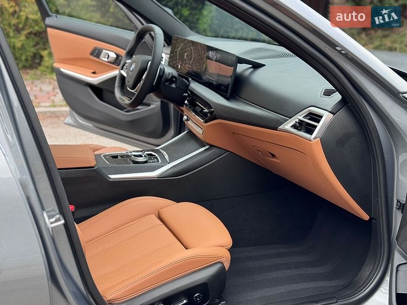Седан BMW 3 Series 2025 в Киеве