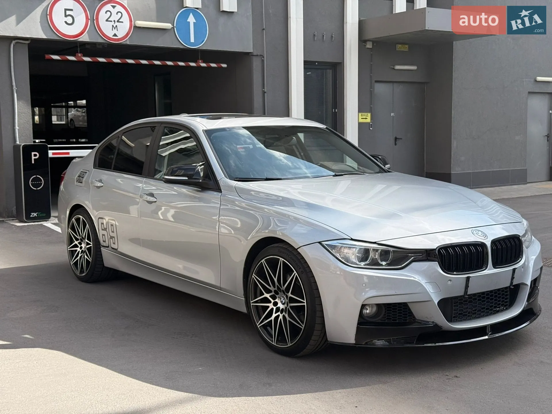 2013 BMW 3er - мініатюра 2