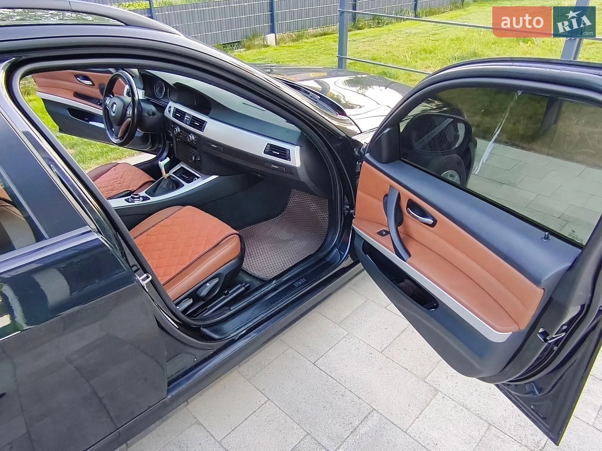 2010 BMW 3er - мініатюра 11
