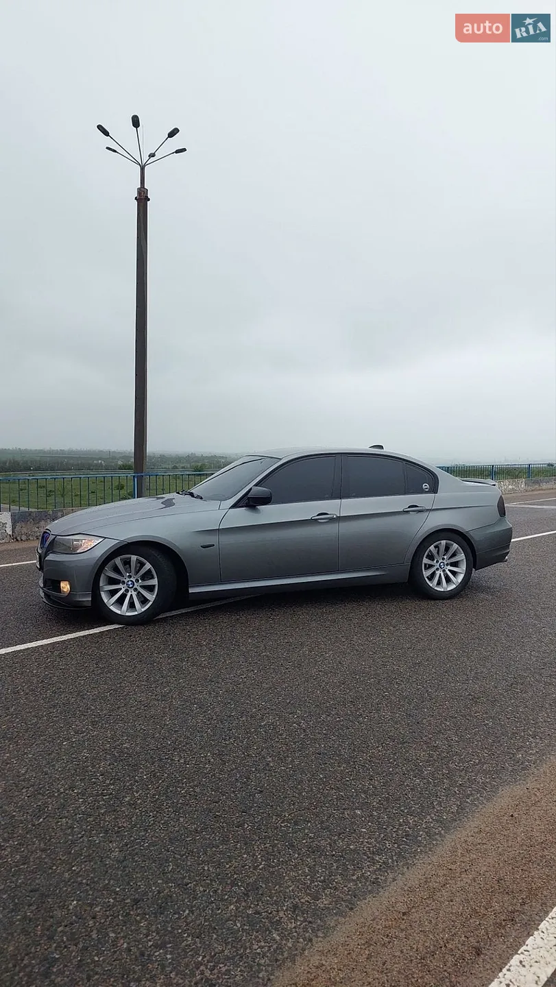 2010 BMW 3er - мініатюра 3