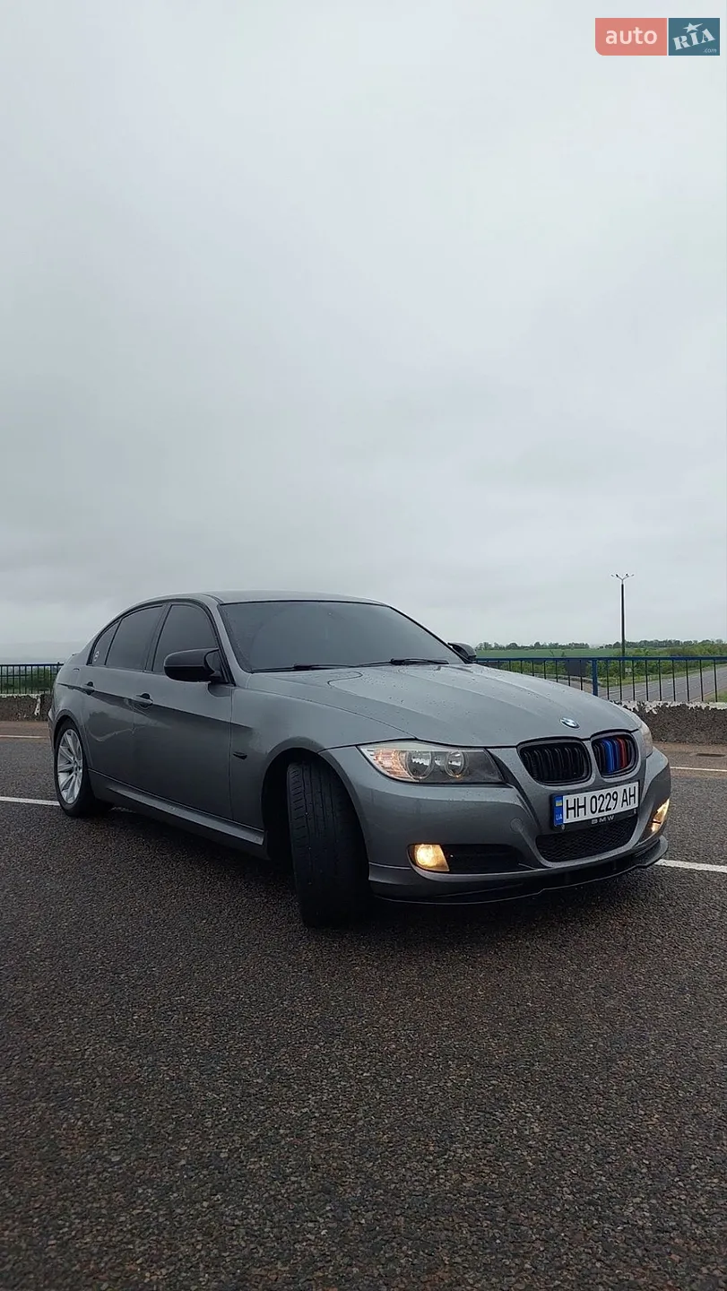 2010 BMW 3er - мініатюра 8