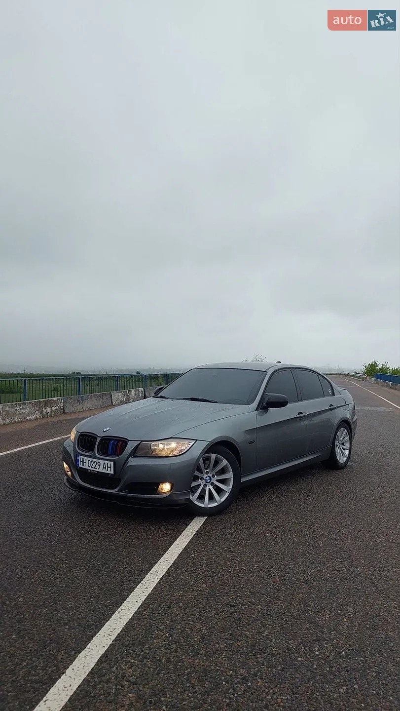 2010 BMW 3er - мініатюра 9