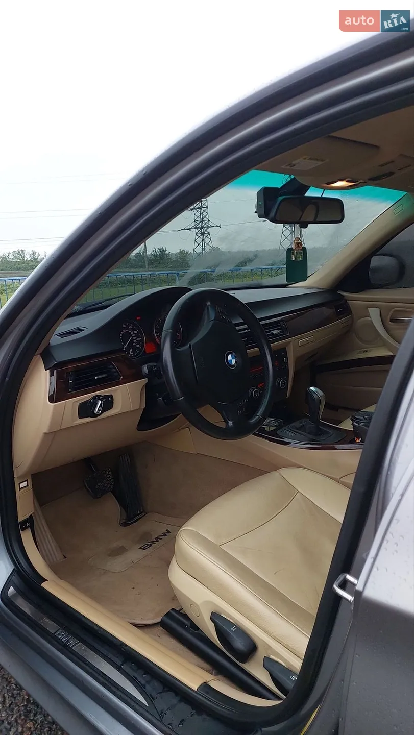 2010 BMW 3er - мініатюра 13