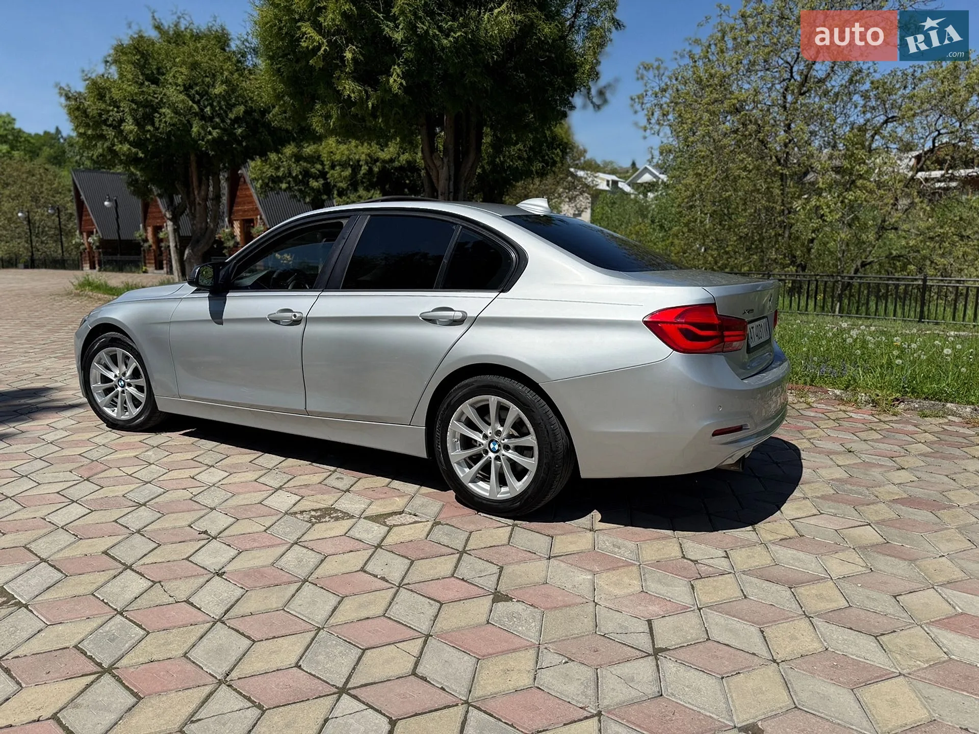 2015 BMW 3er - мініатюра 2