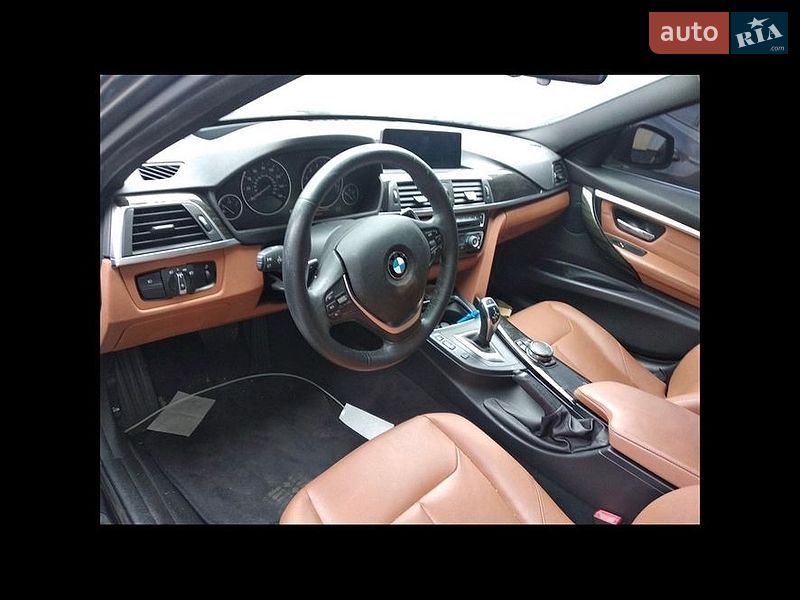 Седан BMW 3 Series 2016 в Киеве