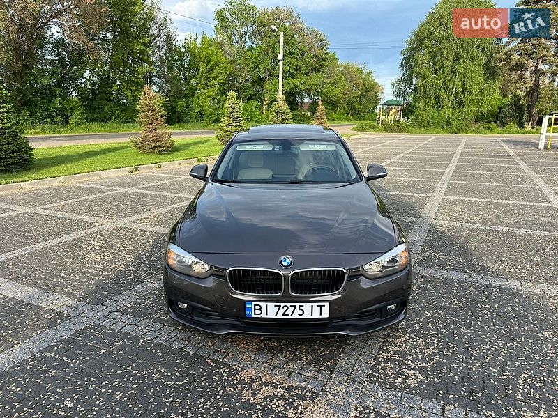 Седан BMW 3 Series 2015 в Пирятине