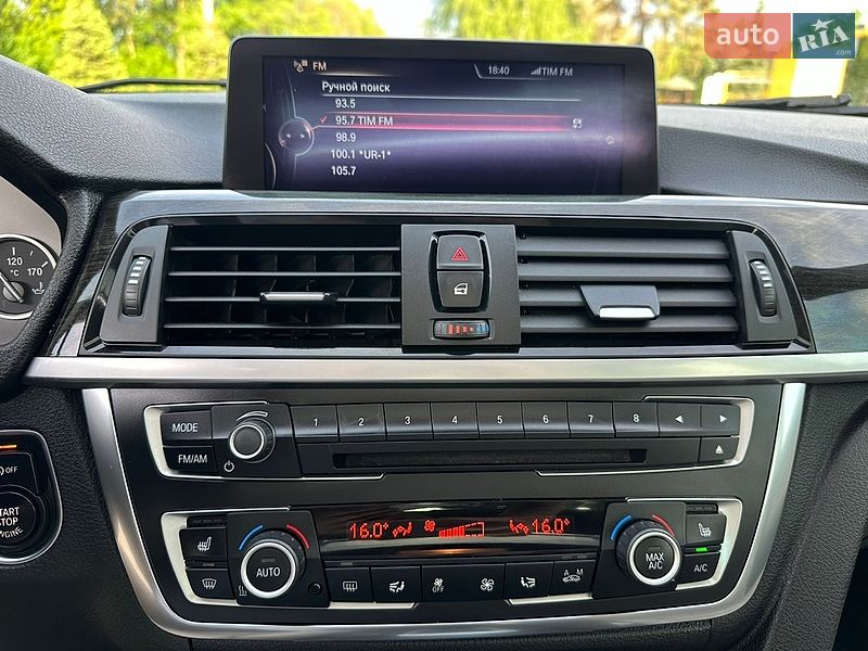 Седан BMW 3 Series 2015 в Пирятине
