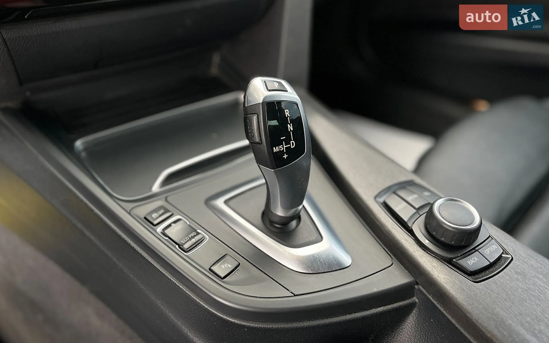 2016 BMW 3er - мініатюра 16