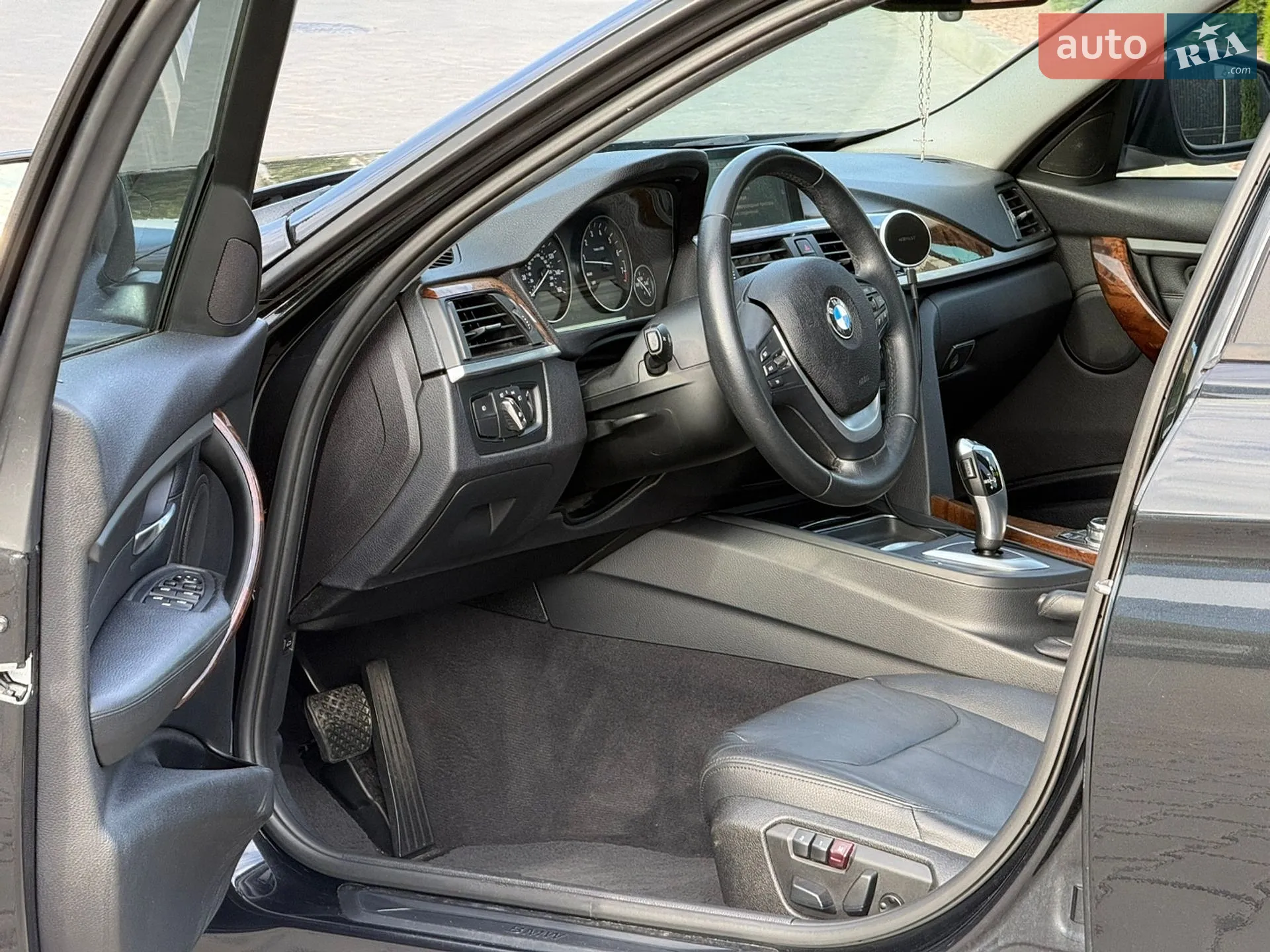 2013 BMW 3er - мініатюра 10