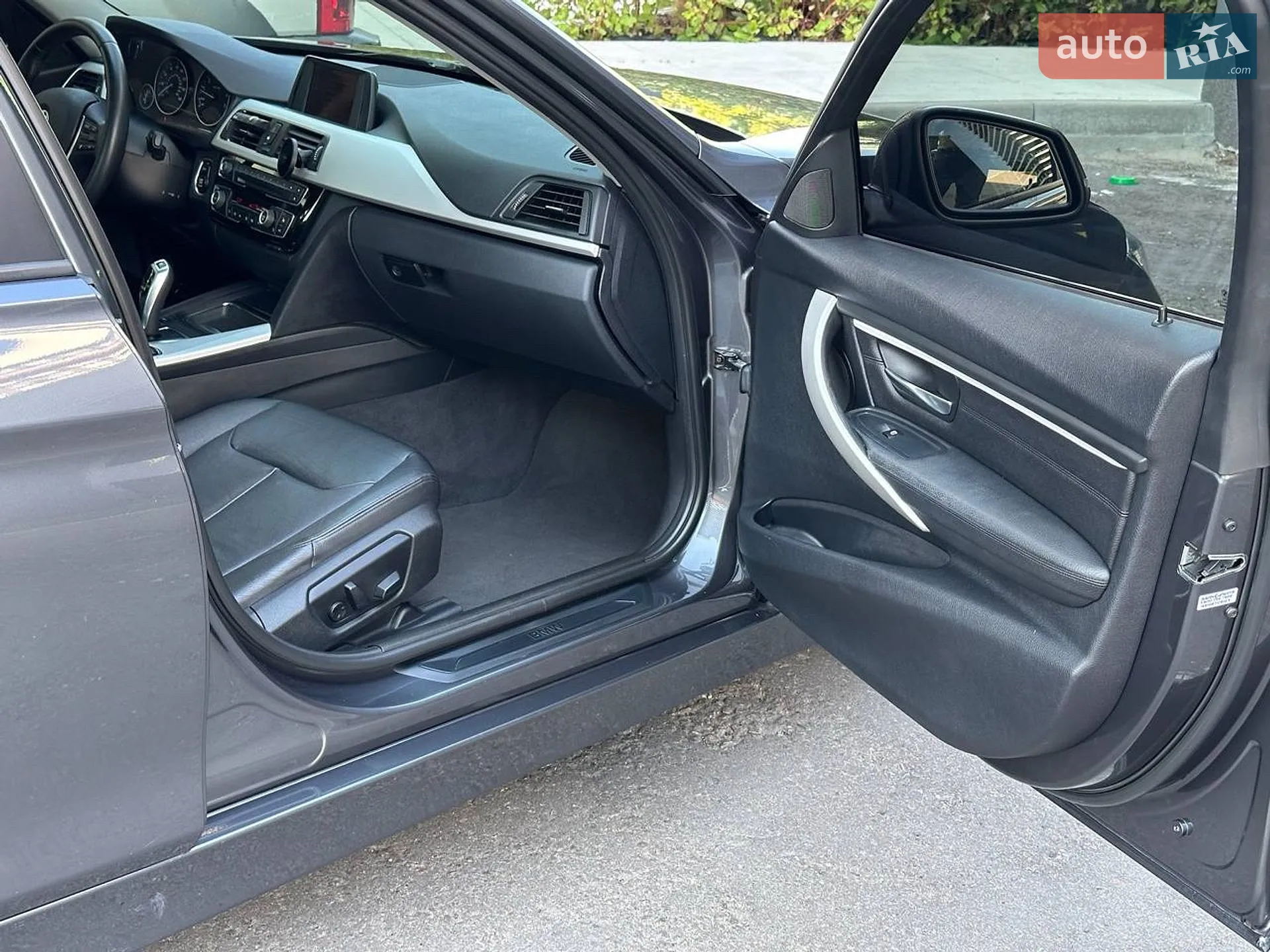 2012 BMW 3er - мініатюра 25