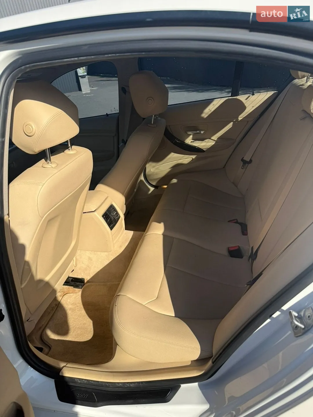 2016 BMW 3er - мініатюра 8