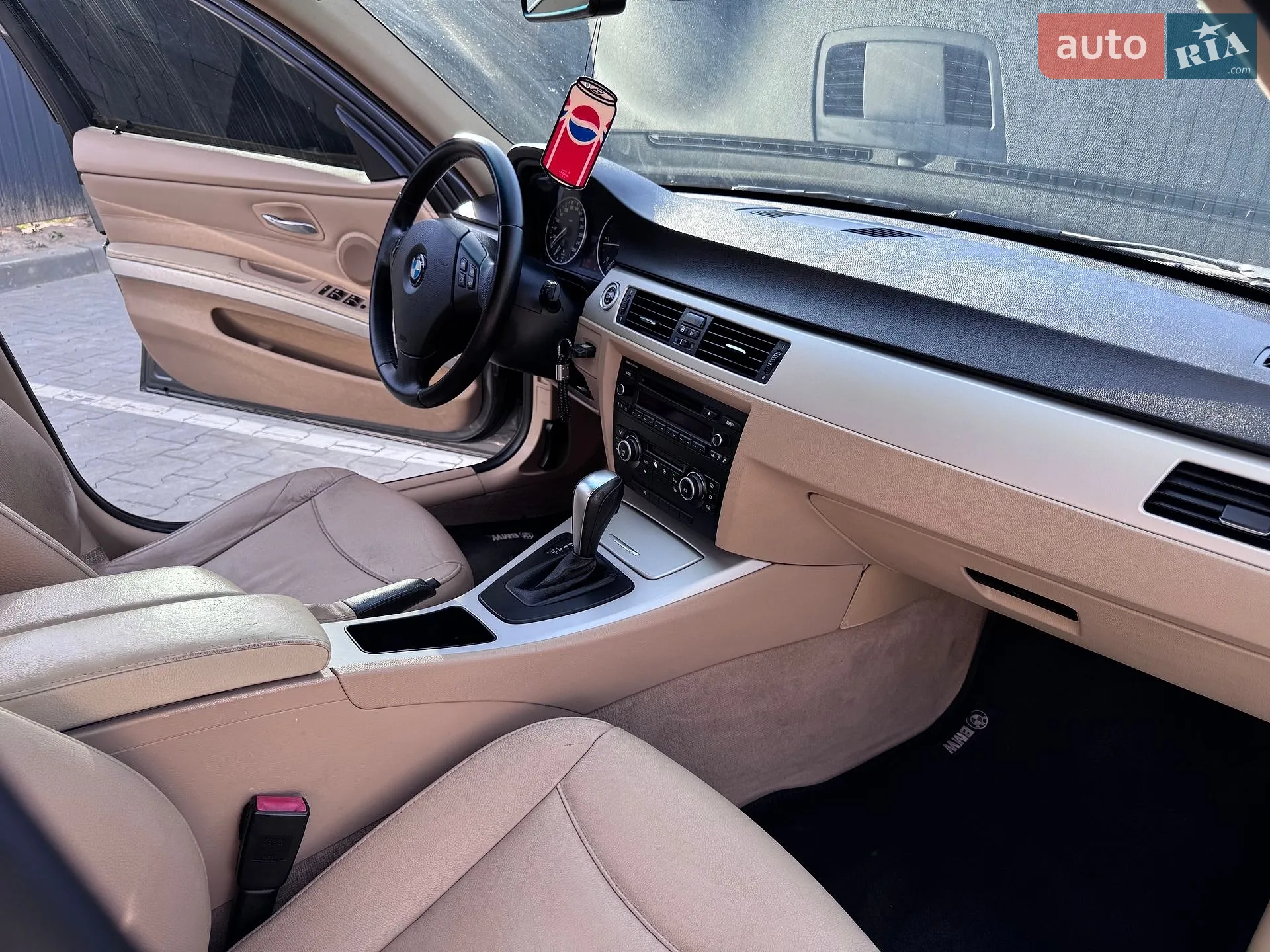 2010 BMW 3er - мініатюра 28