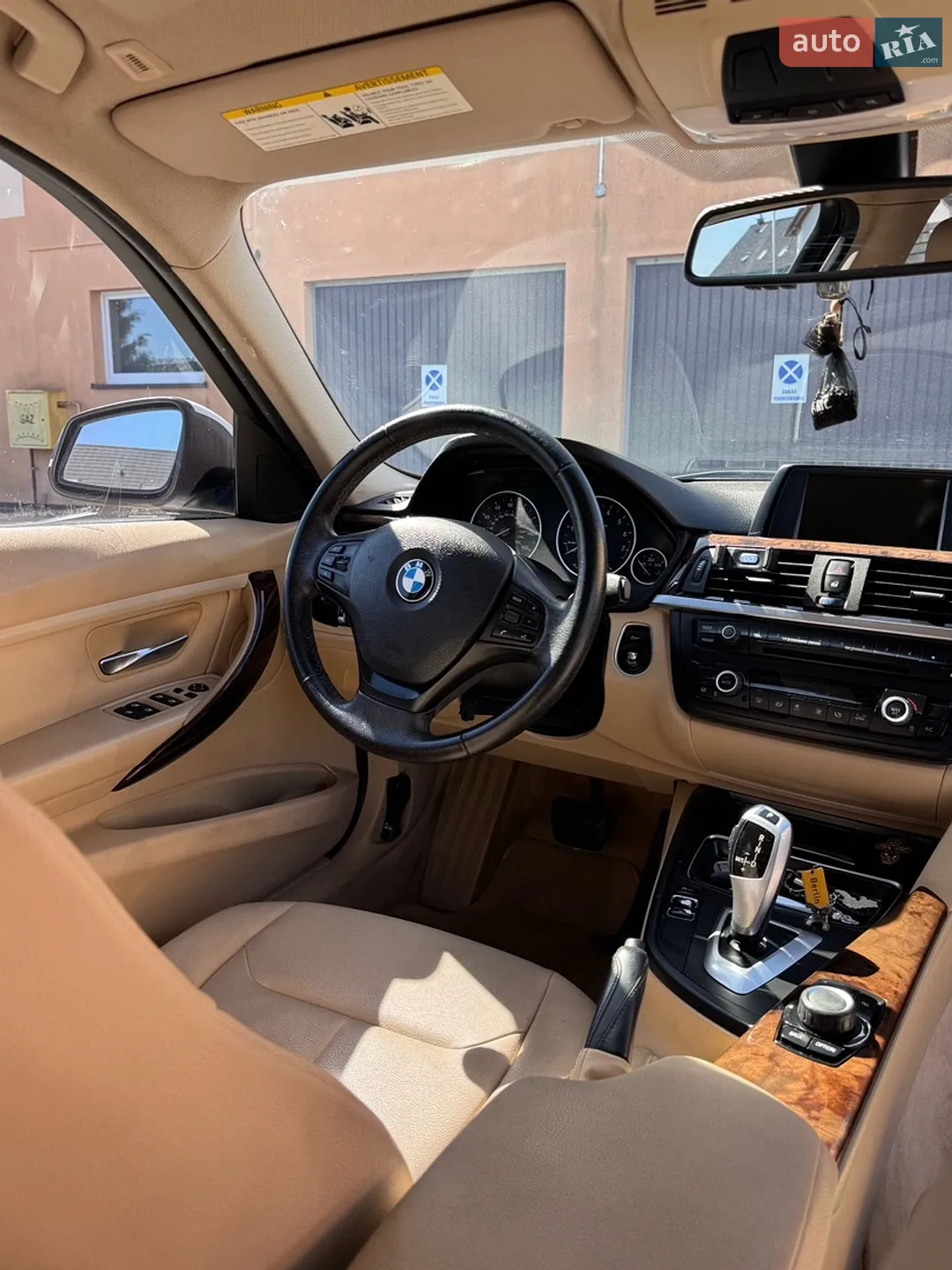 2012 BMW 3er - мініатюра 6