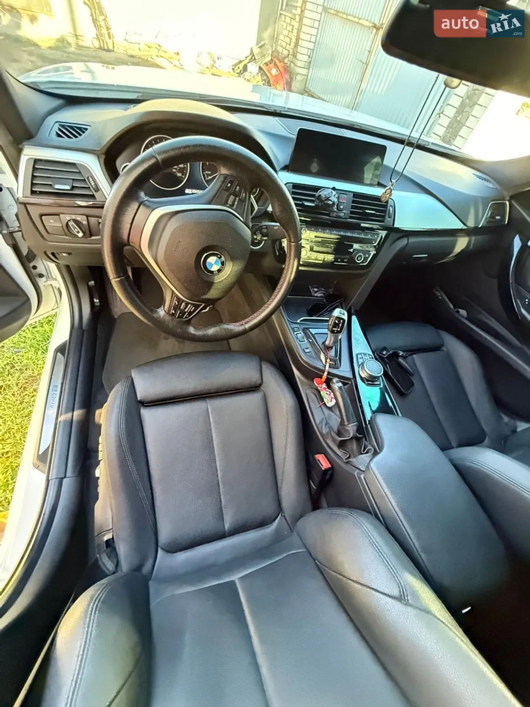 2017 BMW 3er - мініатюра 10