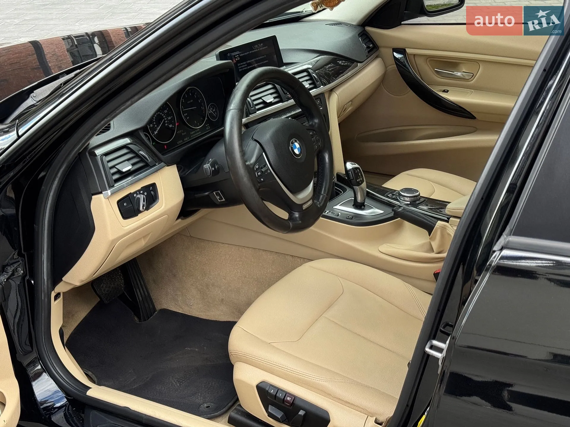 2015 BMW 3er - мініатюра 12