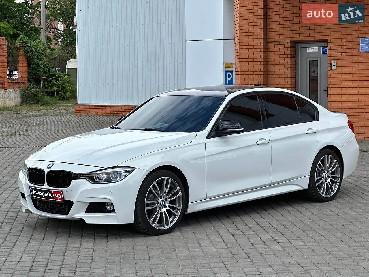2016 BMW 3er - мініатюра 19